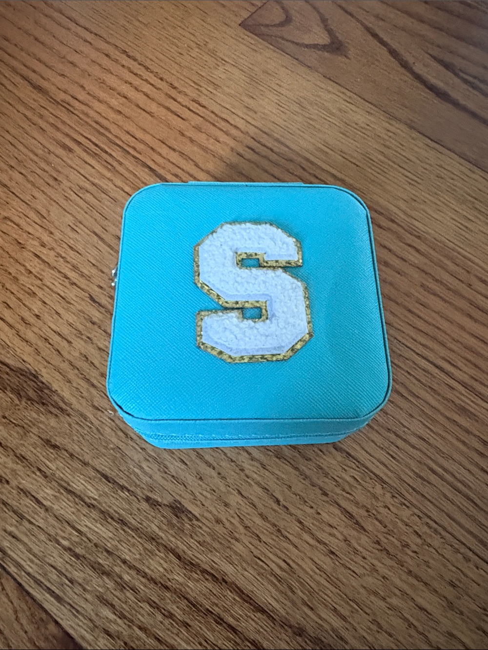Turquoise Jewelry Case with White 'S' Patch